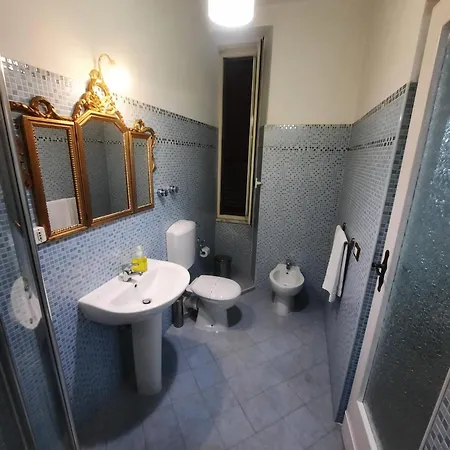 أليكسيس 2*